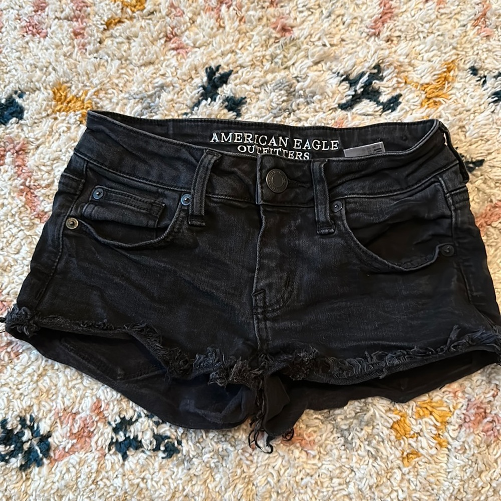 Black size 00 super stretch super low shorty good condition, American eagle